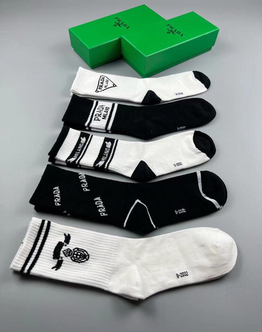 Dragons Bags Premium Luxury Socks --97884