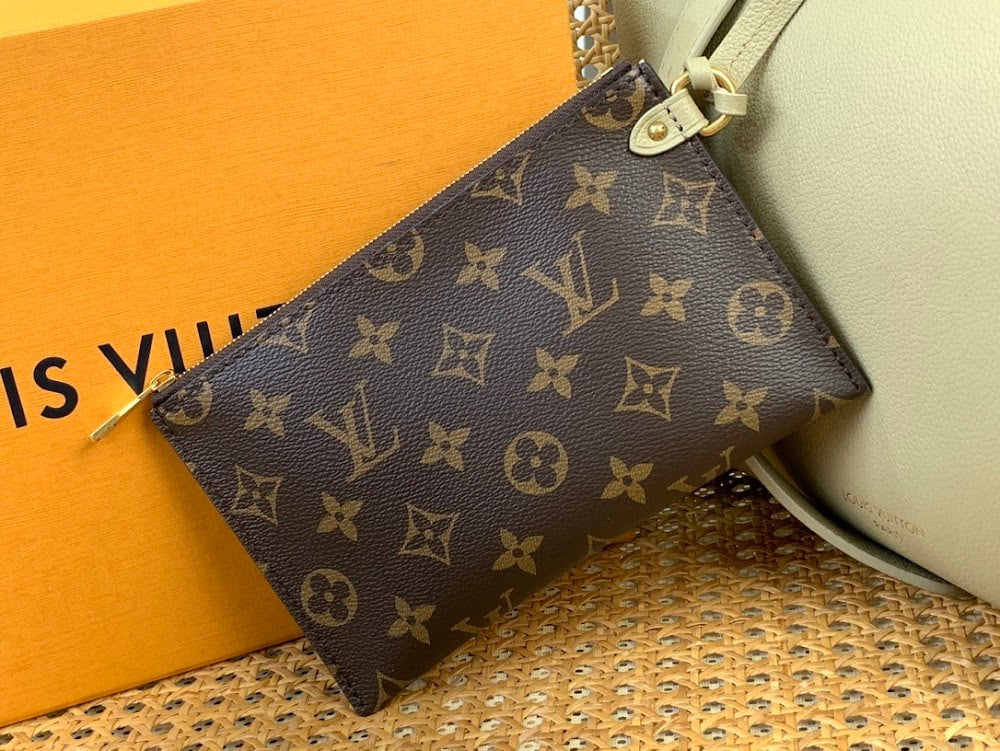 Dragons Bags ln Luxury Bag --62467
