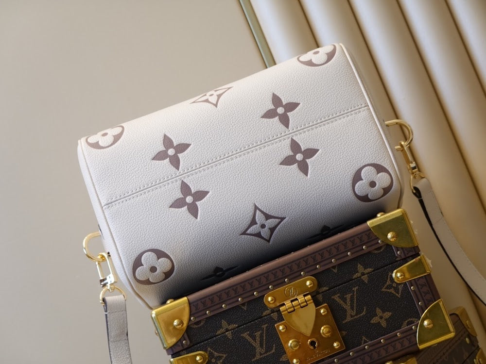 Dragons Bags ln Luxury Bag --60278