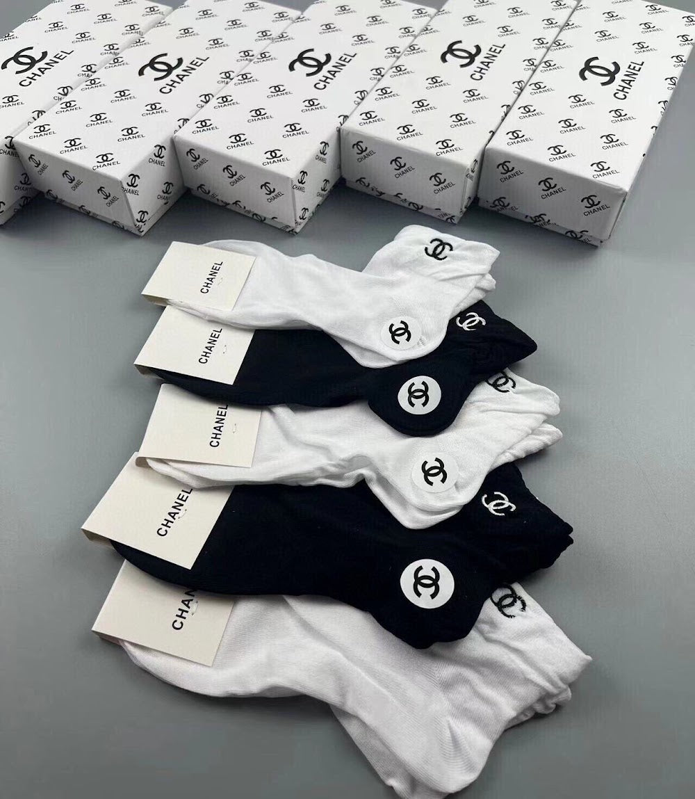 Dragons Bags Premium Luxury Socks --98201