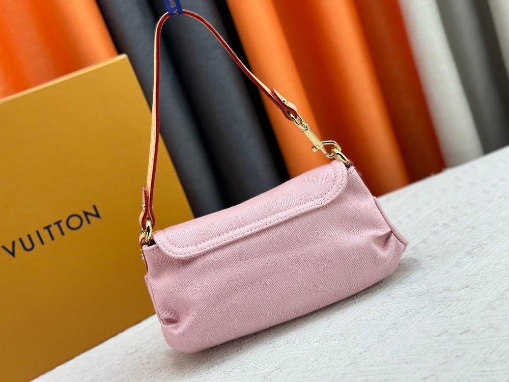 Dragons Bags ln Luxury Bag --76946