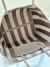 new-luxury-designer-bags-nm7670