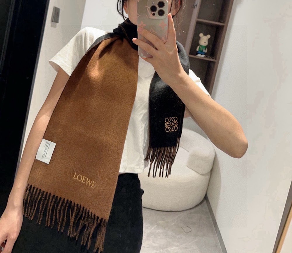 Dragons Bags Premium Designer Scarf --99574