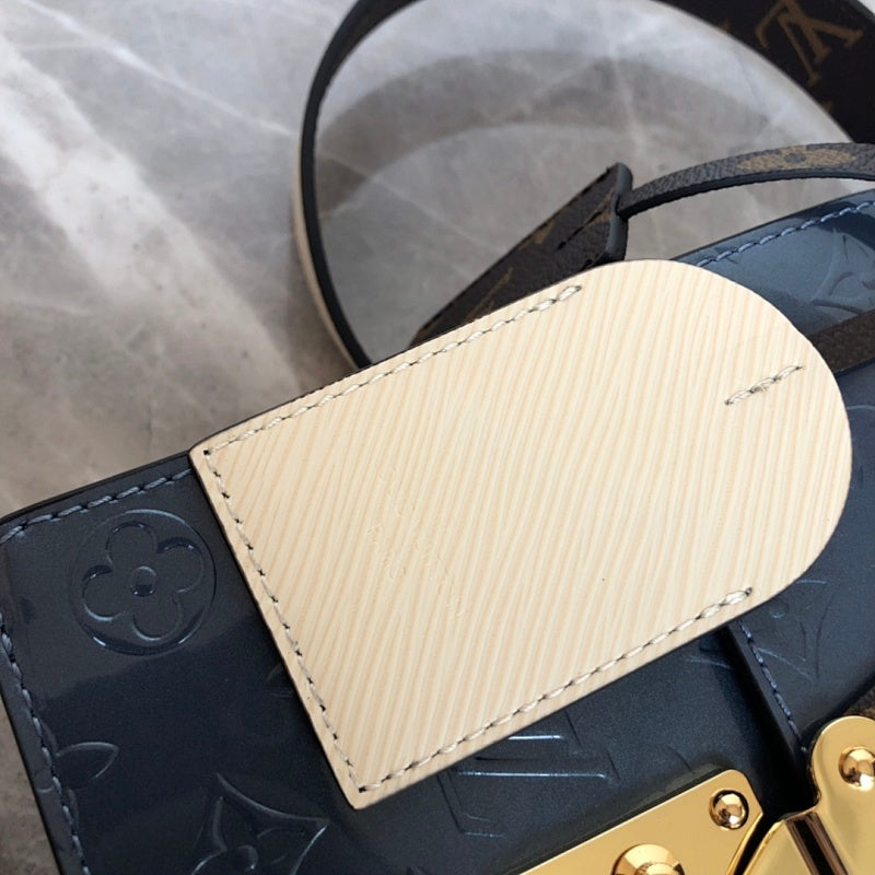 Dragons Bags ln Luxury Bag --60052