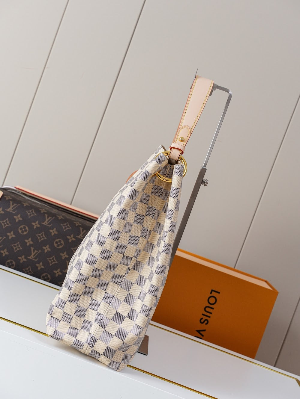Dragons Bags ln Luxury Bag --81767