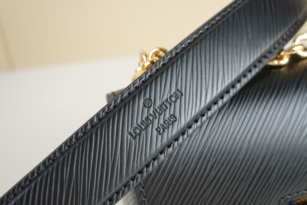 Dragons Bags ln Luxury Bag --67838