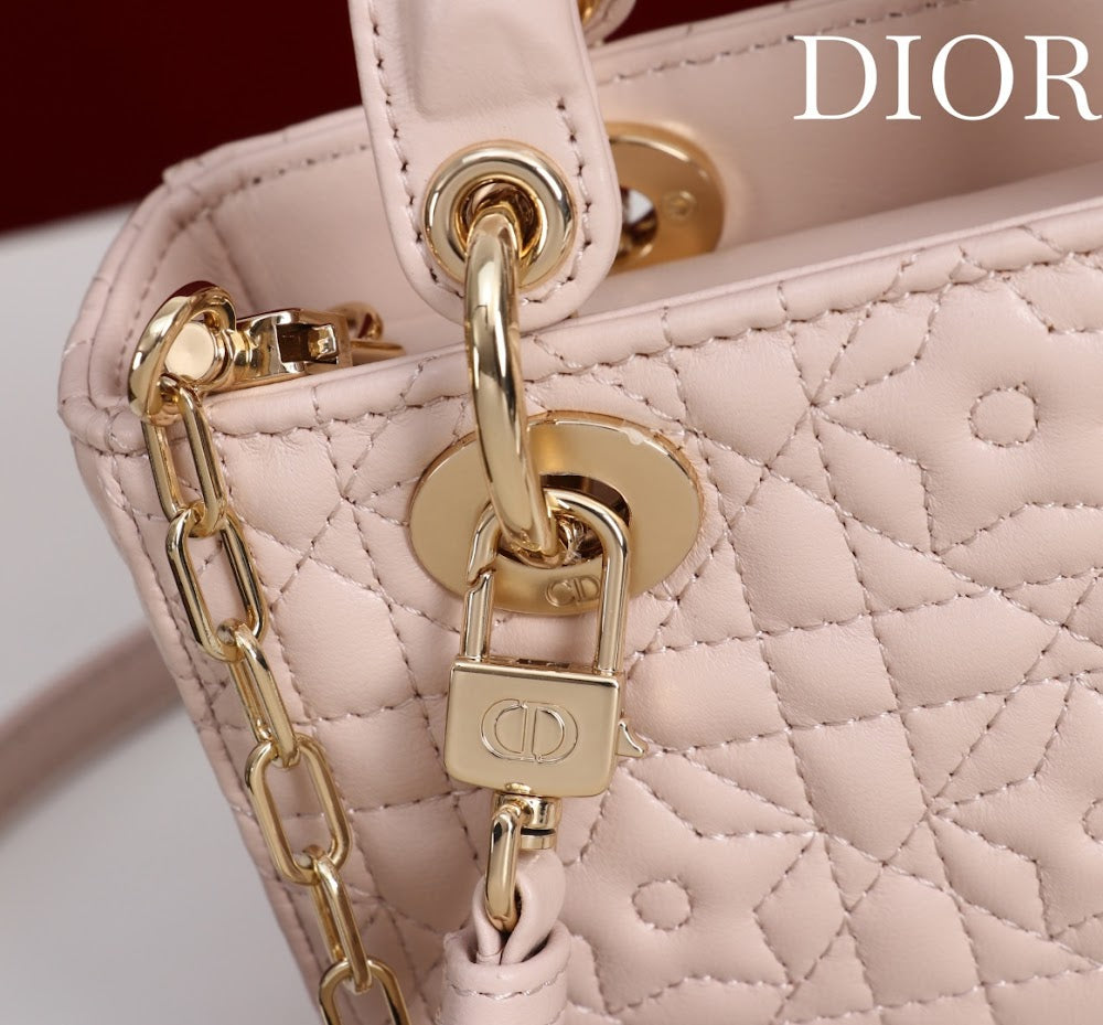 Dragons BagsDiorn Luxury Bag --116489