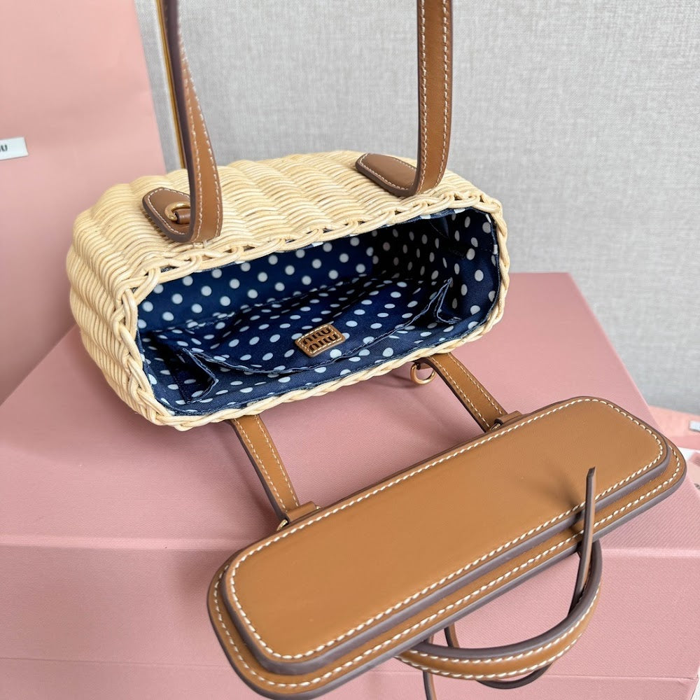 Dragons Bags Miun Miun Luxury Bag --123552