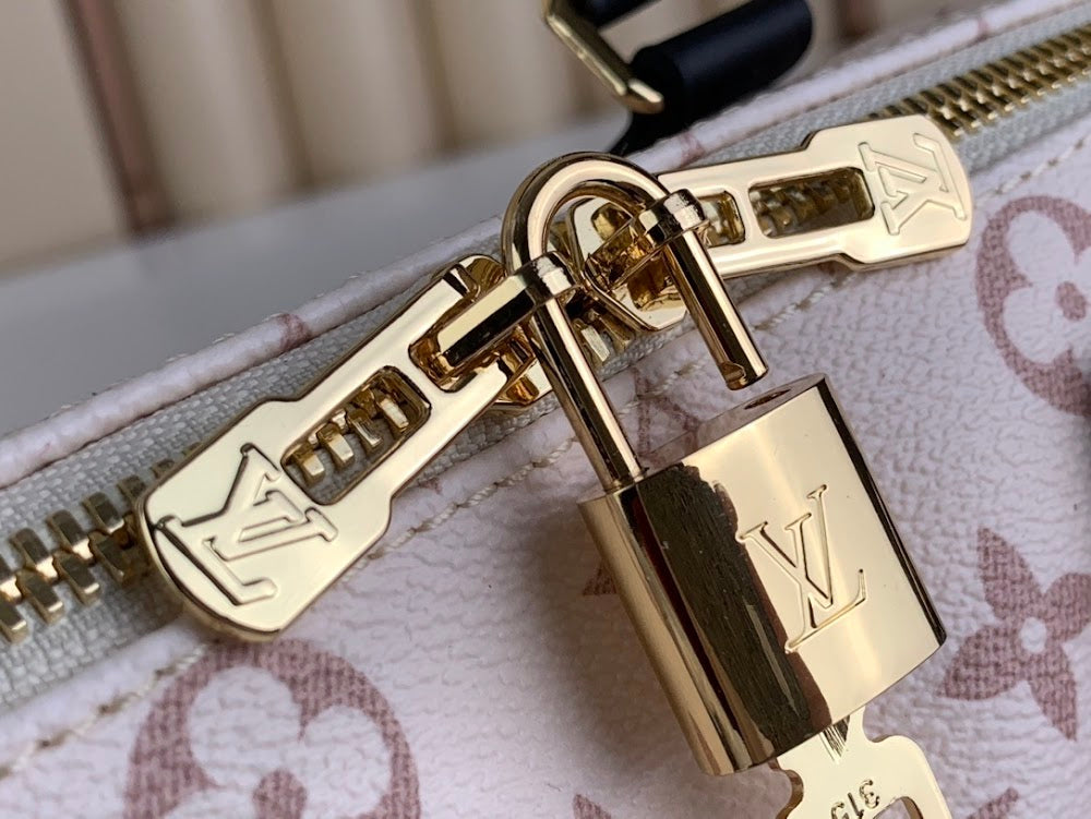 Dragons Bags ln Luxury Bag --61993