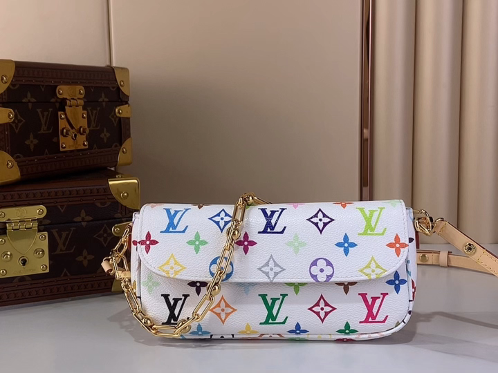 Dragons Bags ln Luxury Bag --95999
