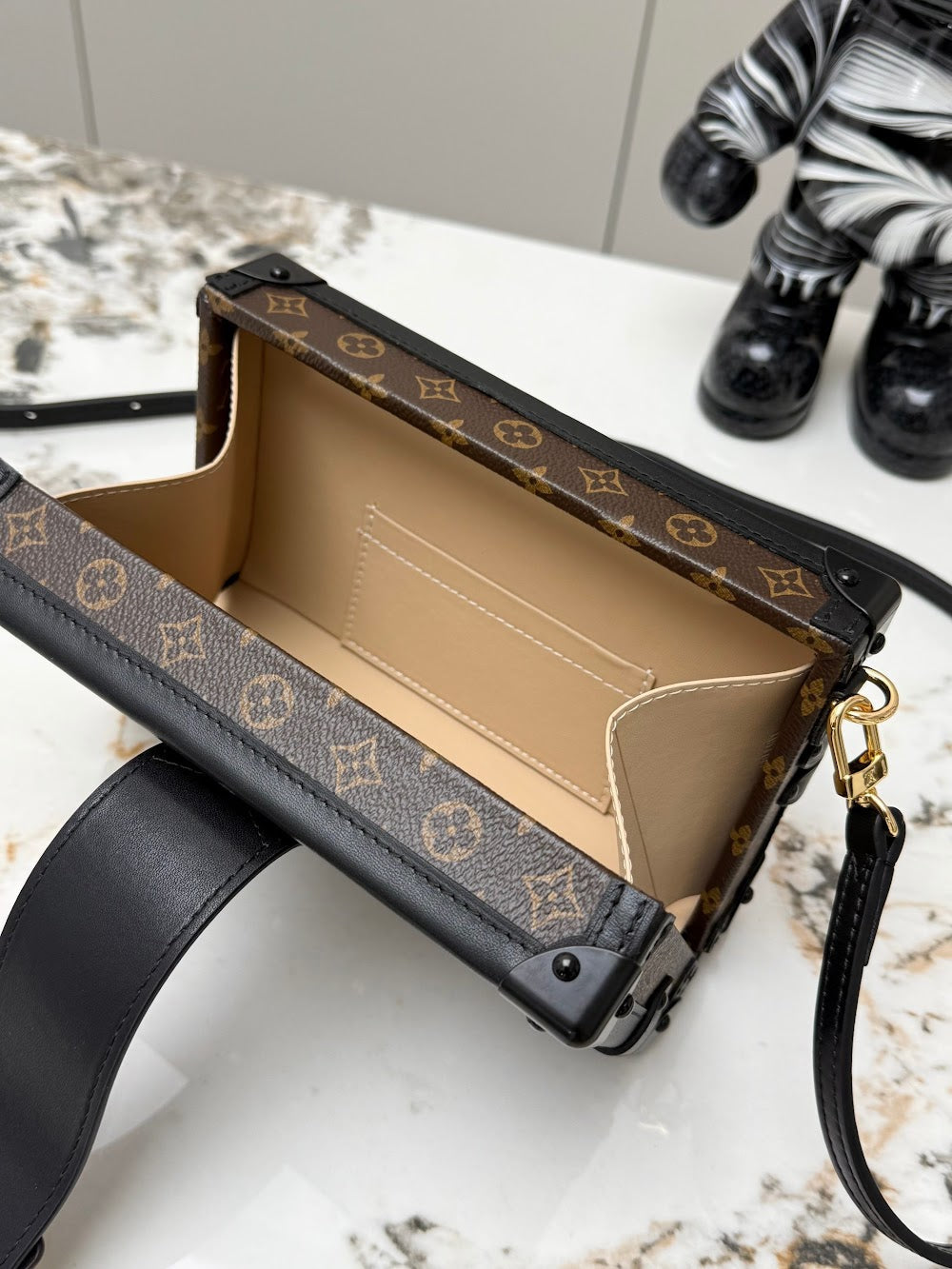 Dragons Bags ln Luxury Bag --81871