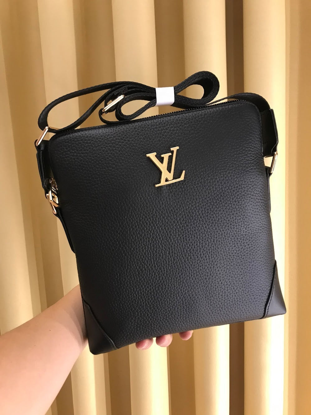 Dragons Bags ln Luxury Bag --70133