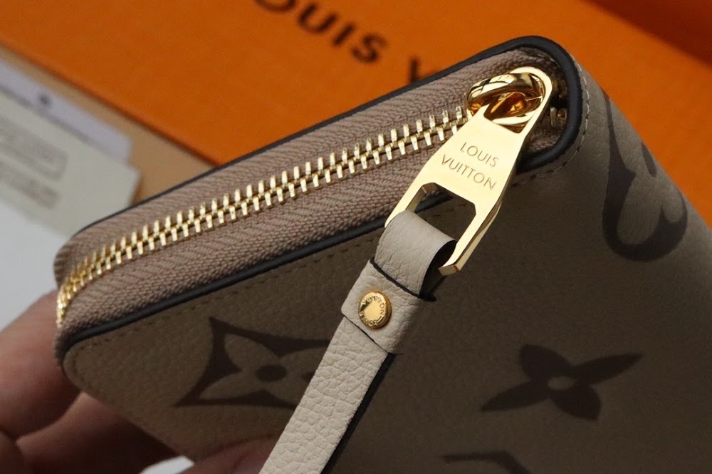 Dragons Bags ln Luxury Bag --63385