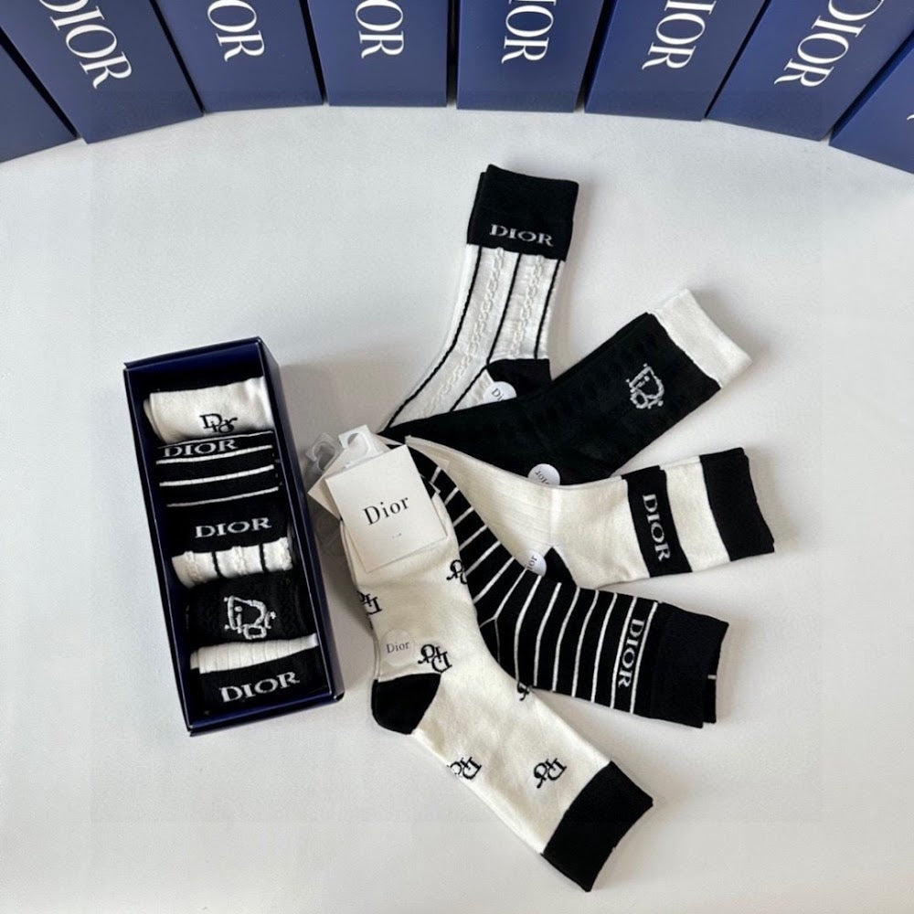 Dragons Bags Premium Luxury Socks --98021