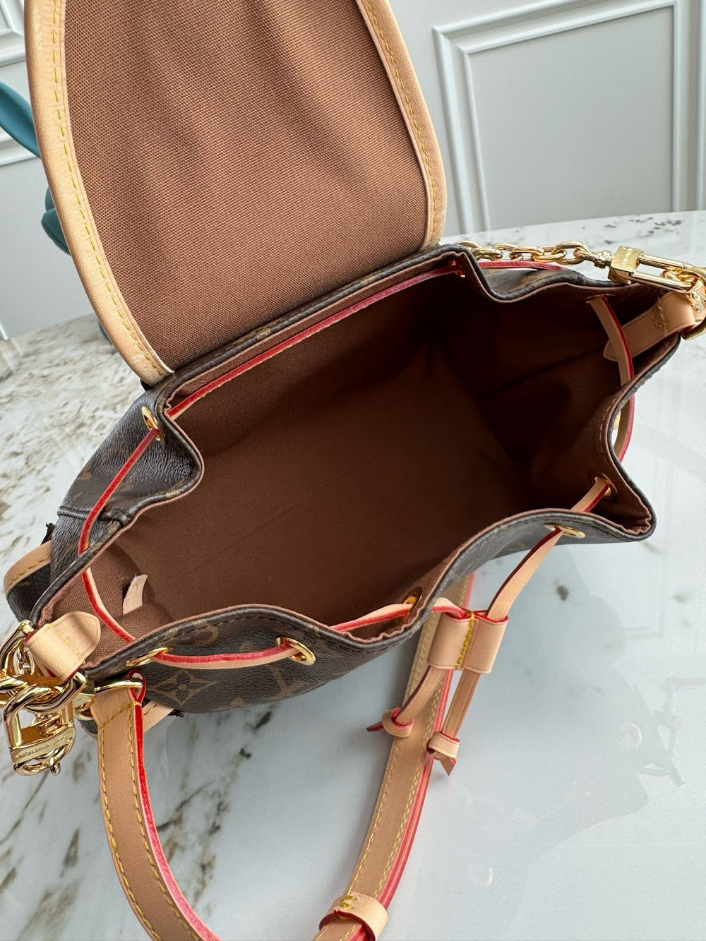 Dragons Bags ln Luxury Bag --81738