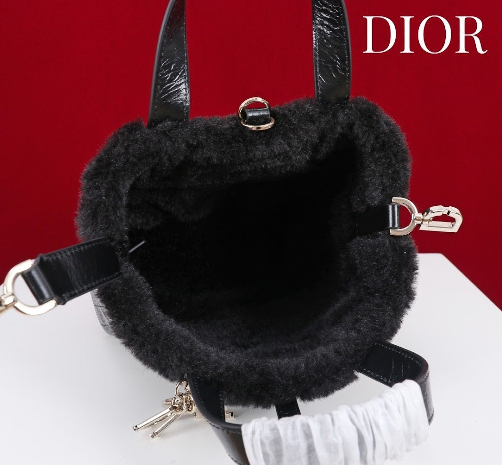 Dragons BagsDiorn Luxury Bag --116122