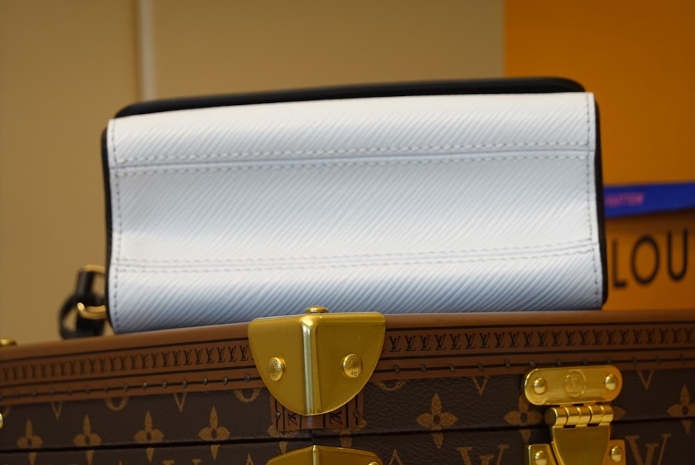 Dragons Bags ln Luxury Bag --60190