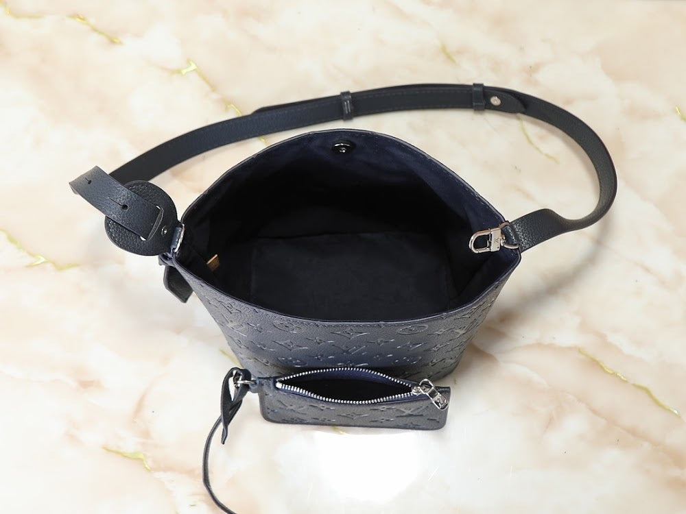Dragons Bags ln Luxury Bag --77578