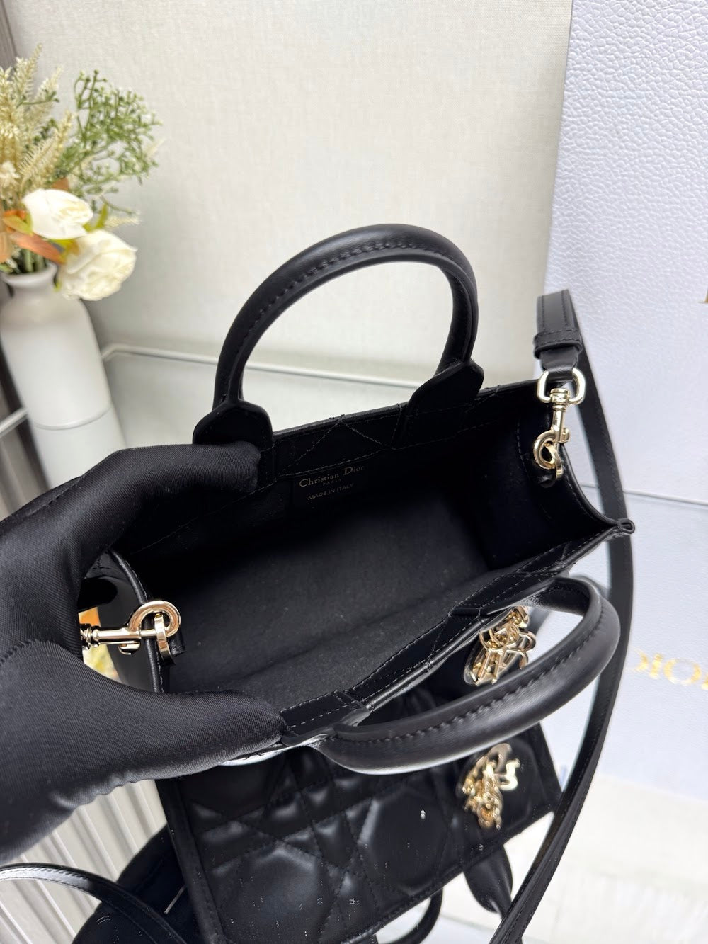 Dragons BagsDiorn Luxury Bag --115250