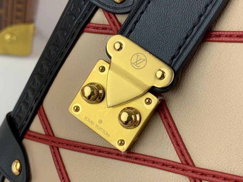Dragons Bags ln Luxury Bag --58851