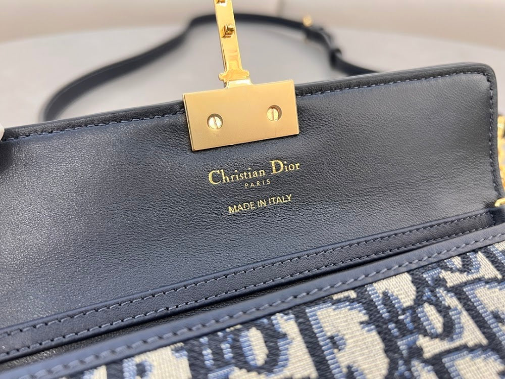 Dragons BagsDiorn Luxury Bag --114893