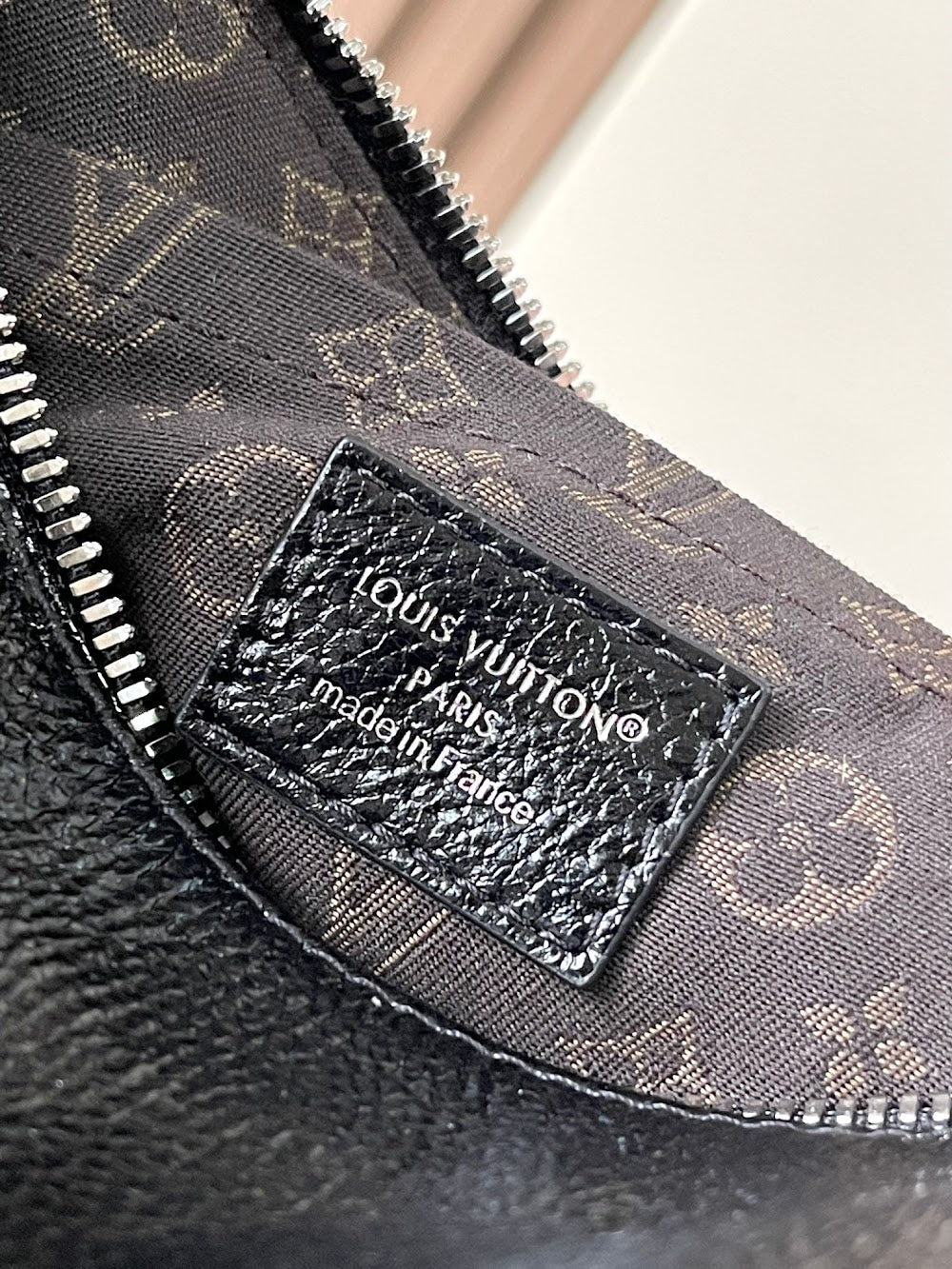 Dragons Bags ln Luxury Bag --95694