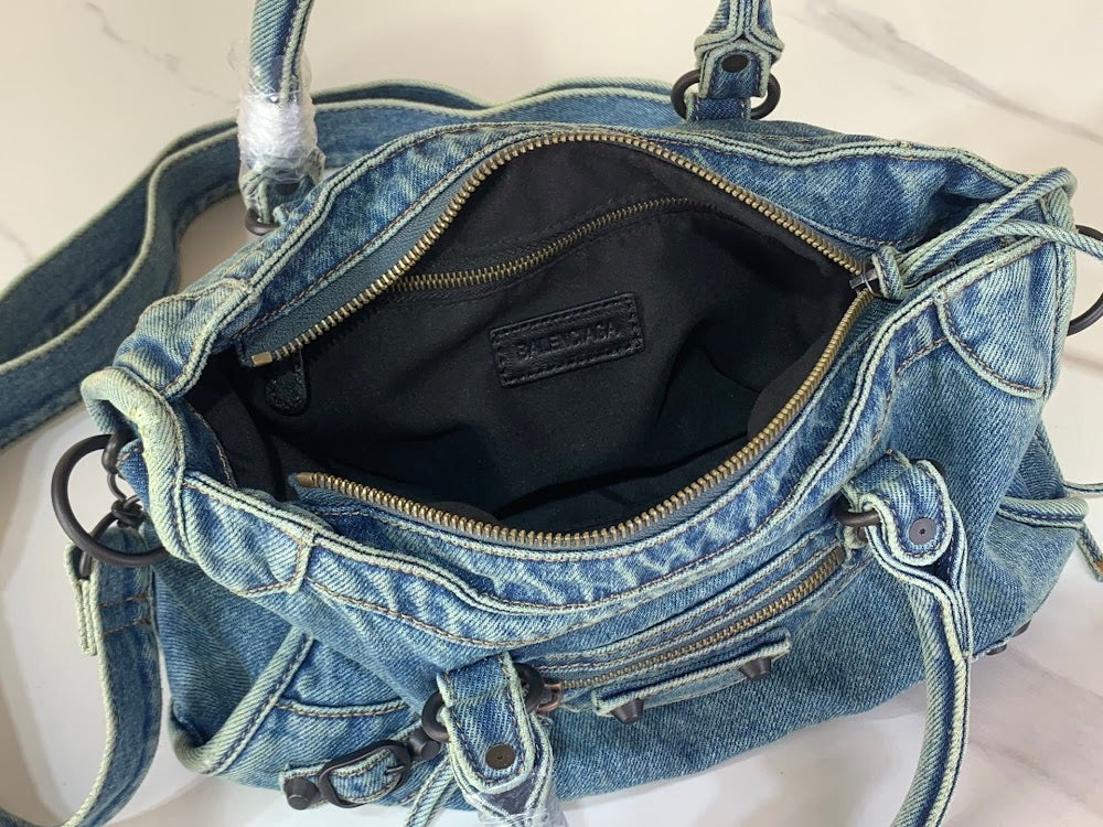 Dragons Bags ln Luxury Bag --95880
