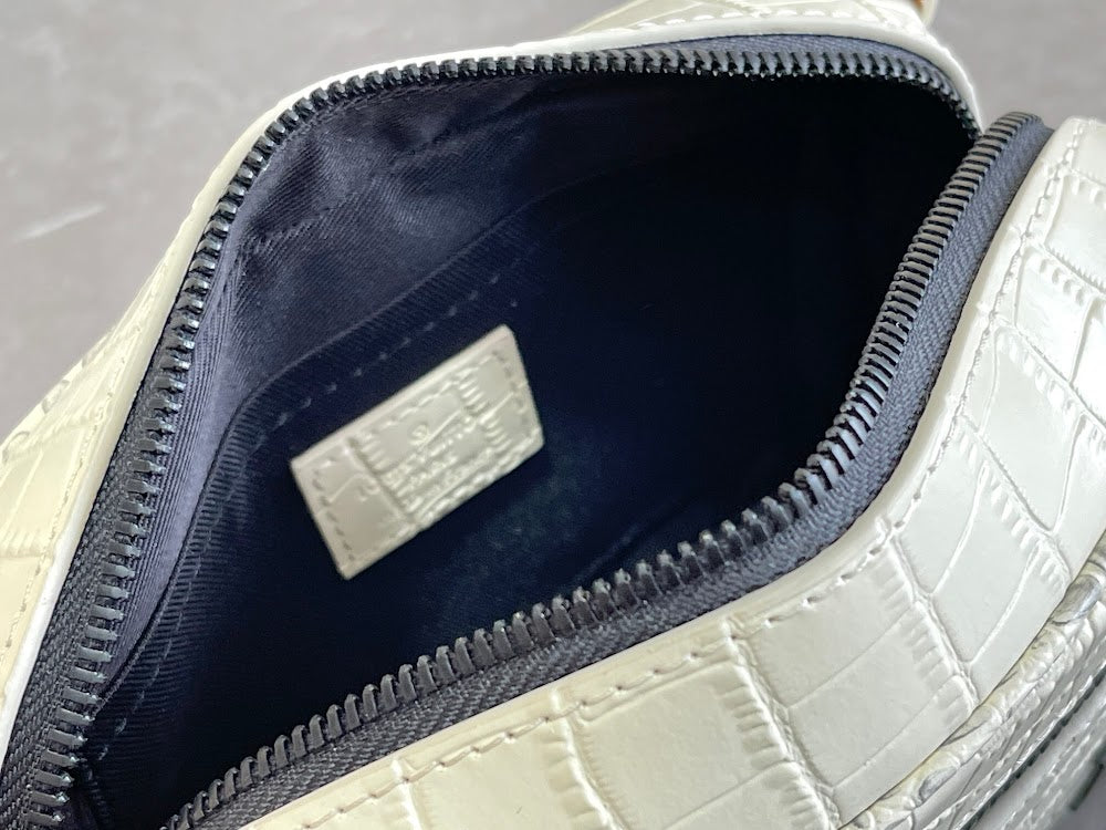 Dragons Bags ln Luxury Bag --70682