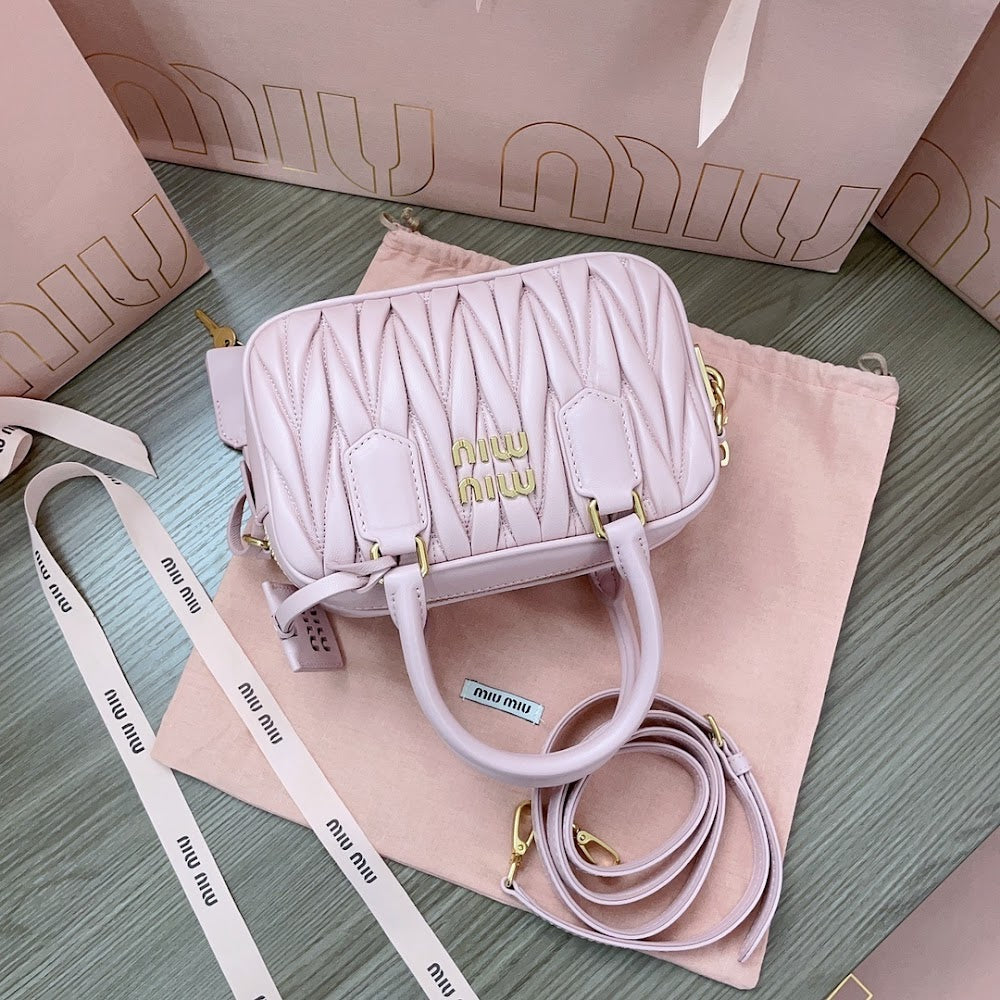 Dragons Bags Miun Miun Luxury Bag --122308