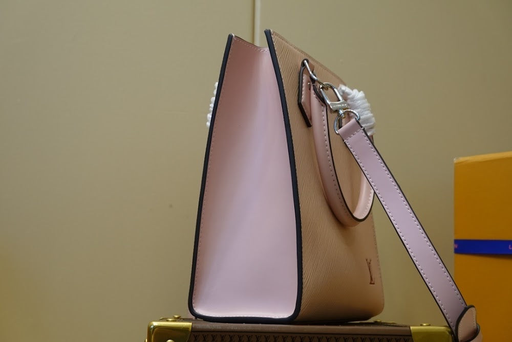 Dragons Bags ln Luxury Bag --60105