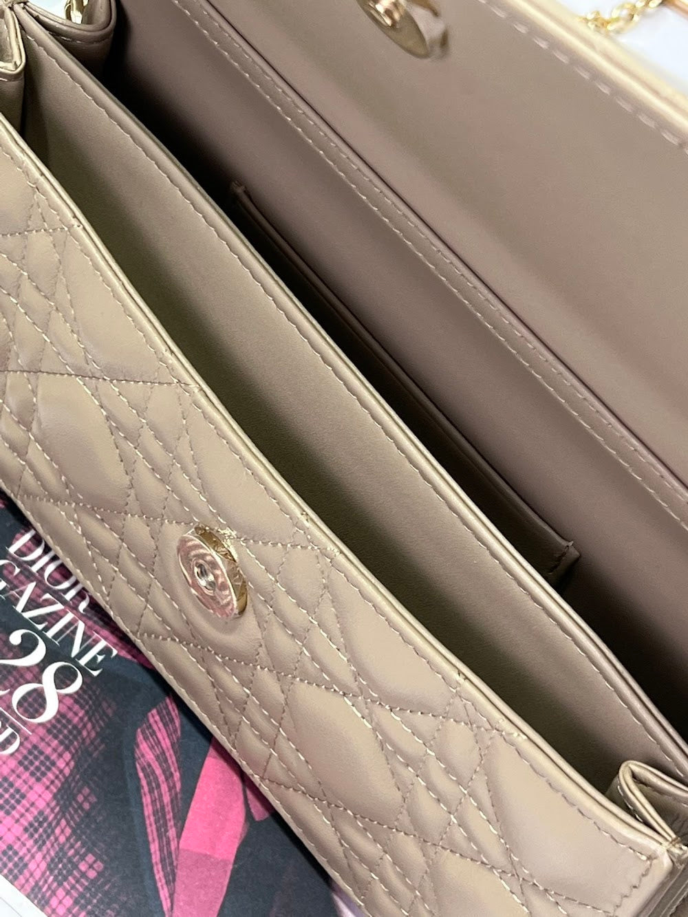 Dragons BagsDiorn Luxury Bag --116198