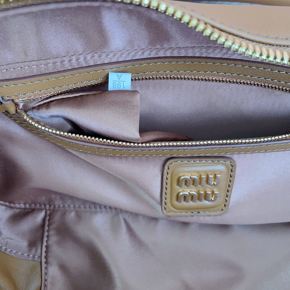 Dragons Bags Miun Miun Luxury Bag --122297