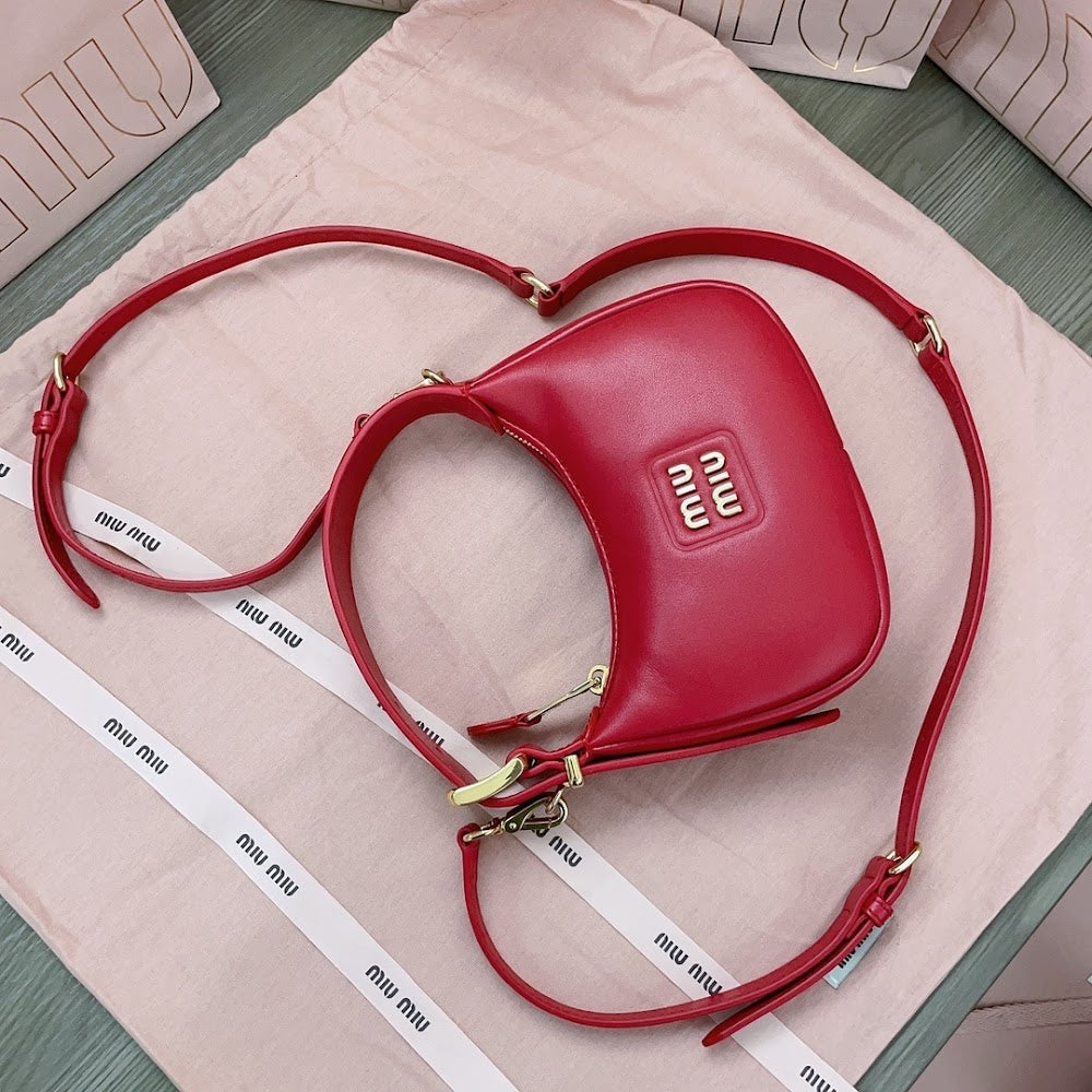 Dragons Bags Miun Miun Luxury Bag --123224