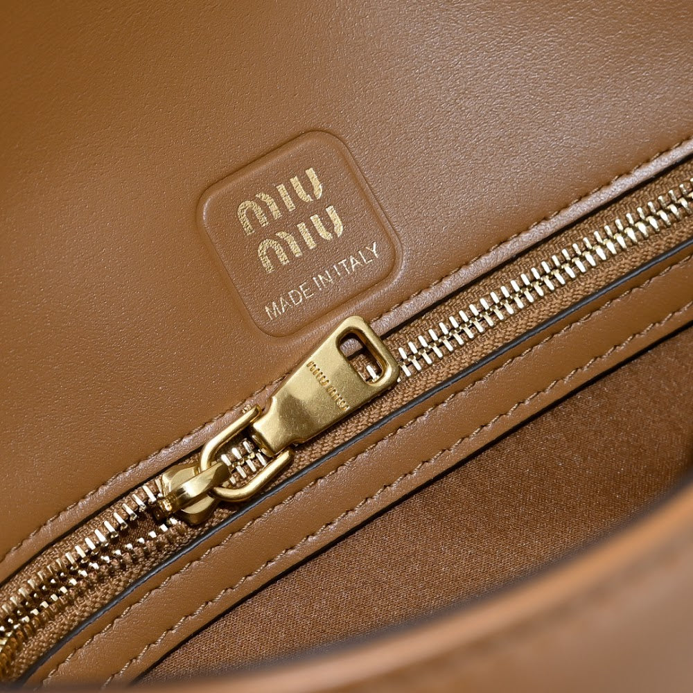 Dragons Bags Miun Miun Luxury Bag --123641