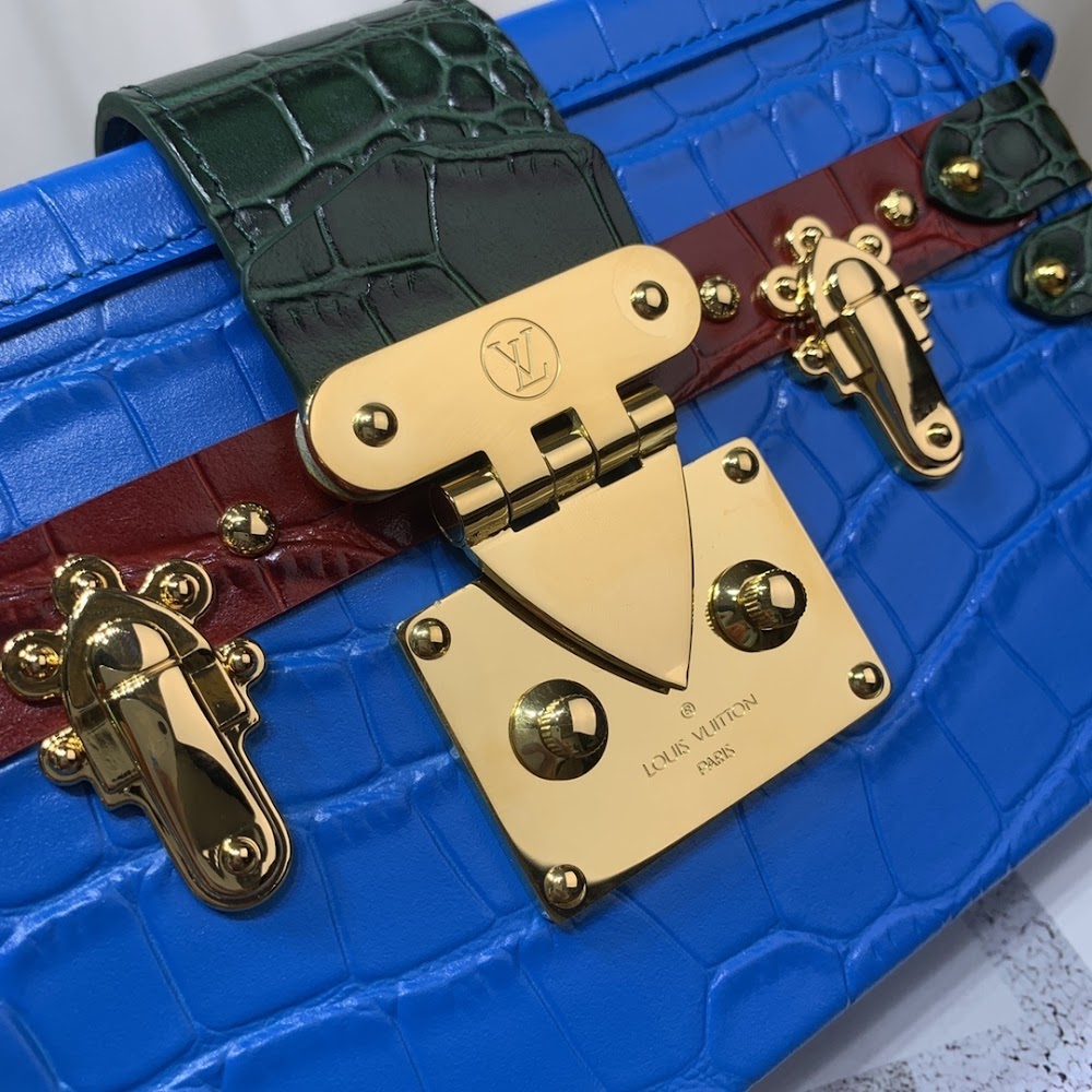 Dragons Bags ln Luxury Bag --66303
