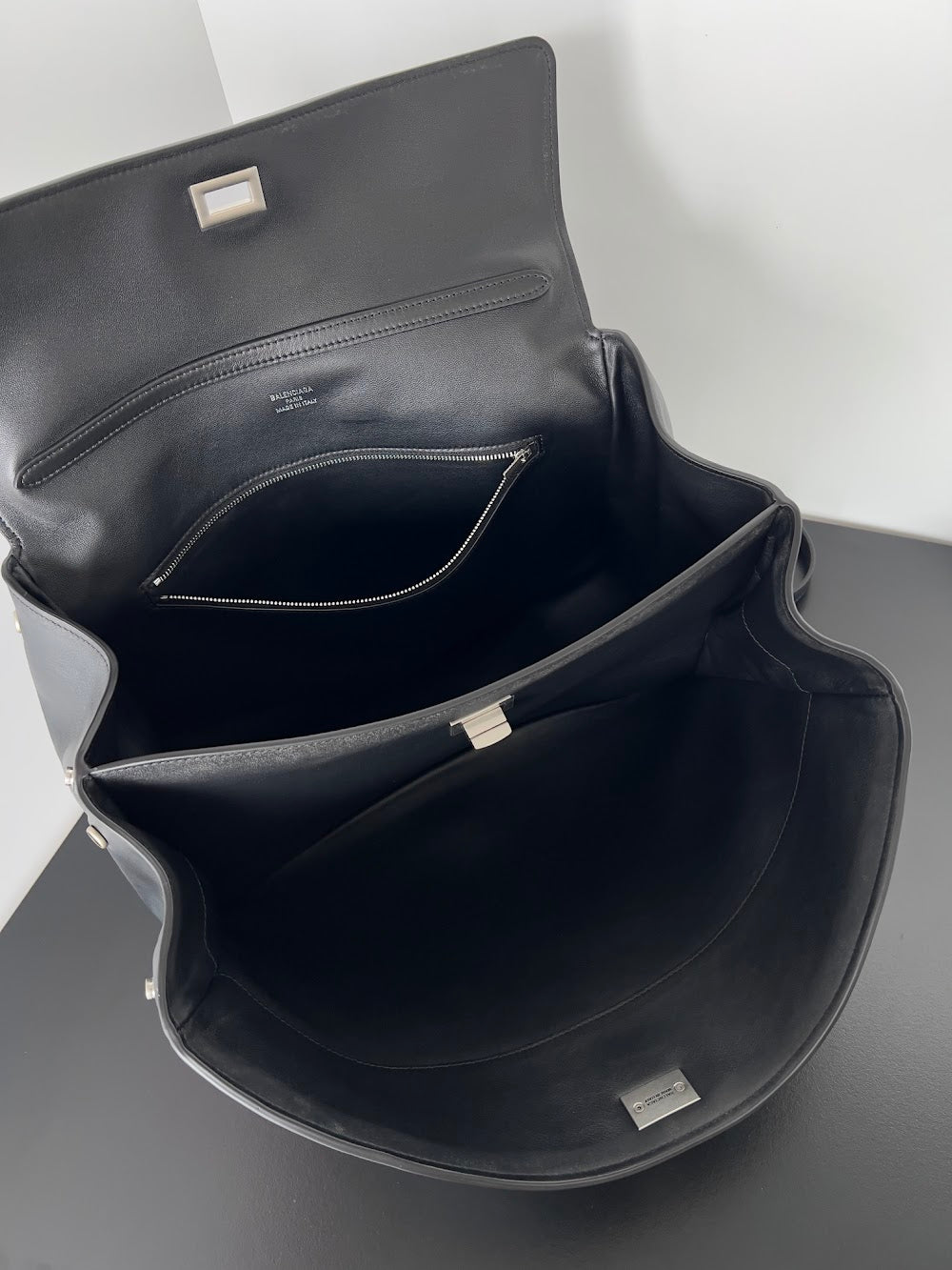 Dragons Bags Balenciaga Luxury Bag --110692
