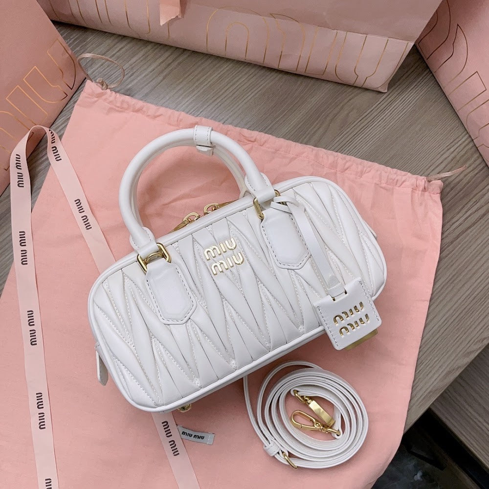 Dragons Bags Miun Miun Luxury Bag --122474