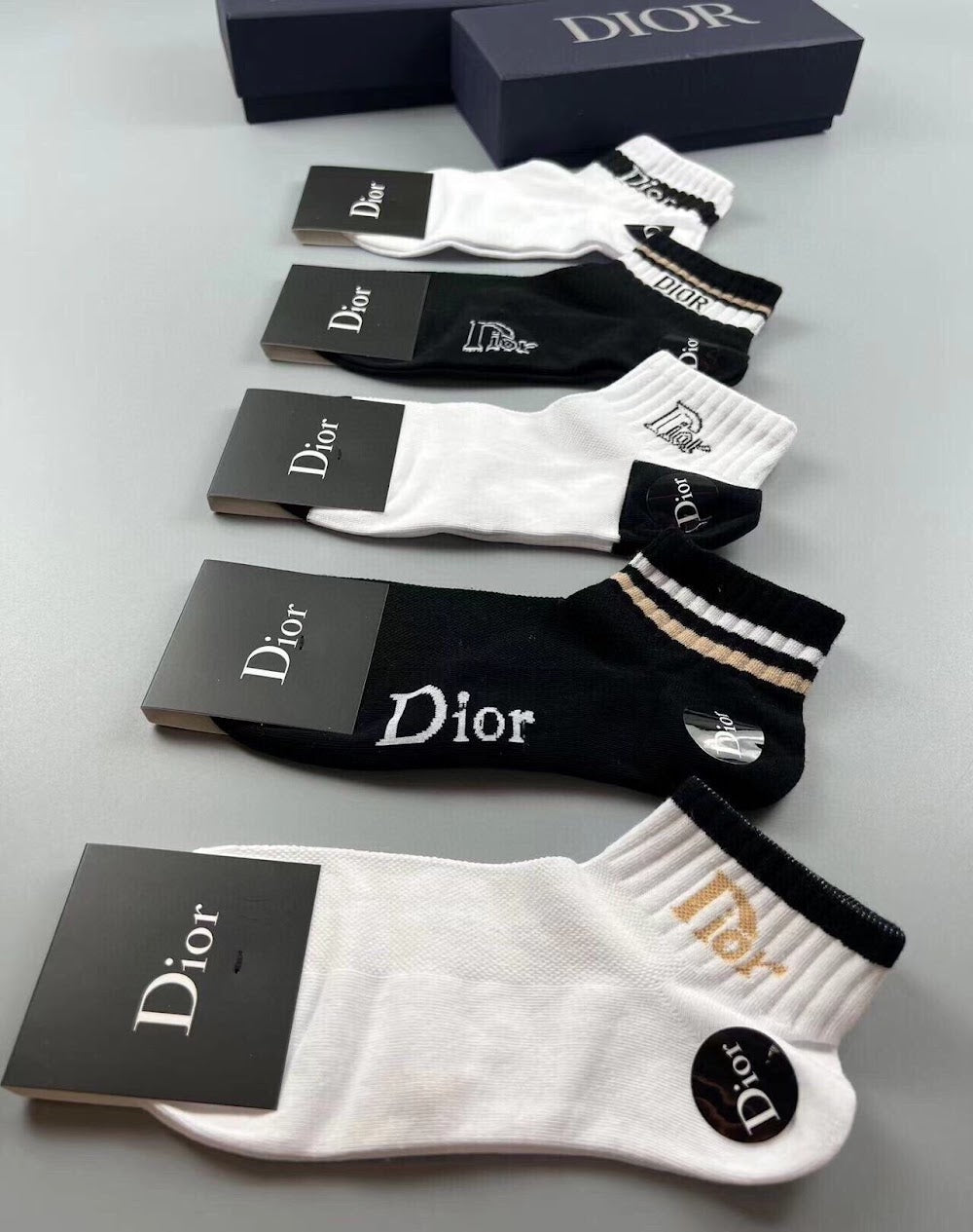 Dragons Bags Premium Luxury Socks --97830