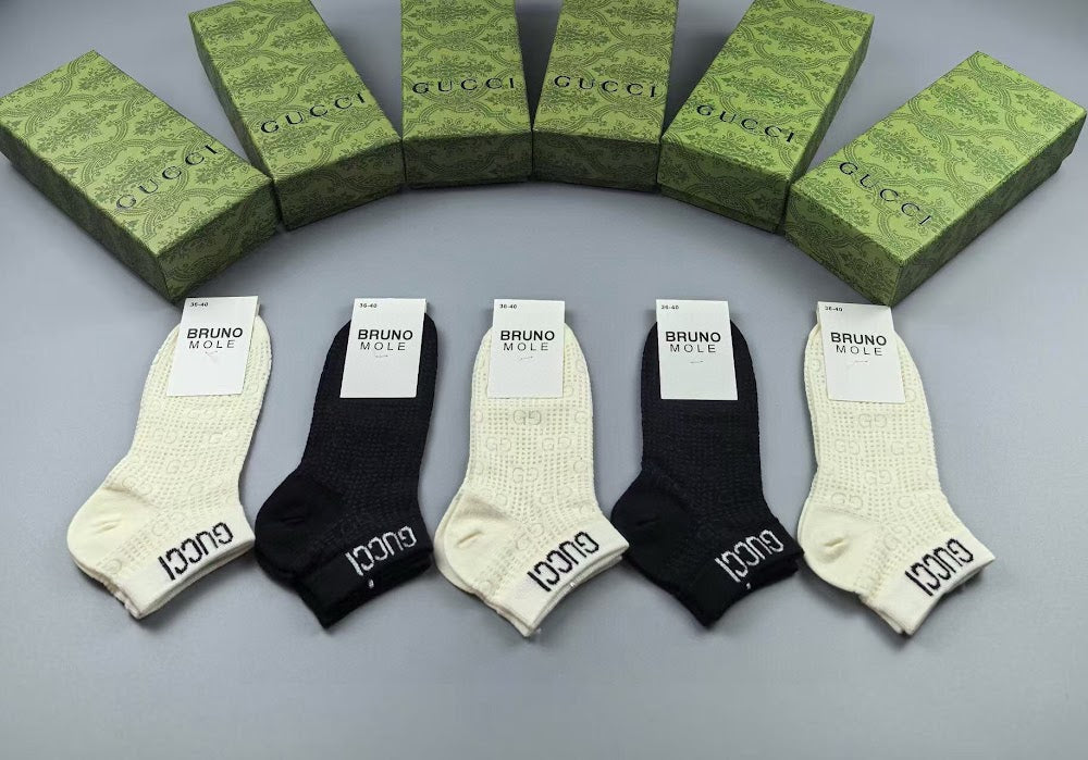 Dragons Bags Premium Luxury Socks --98596