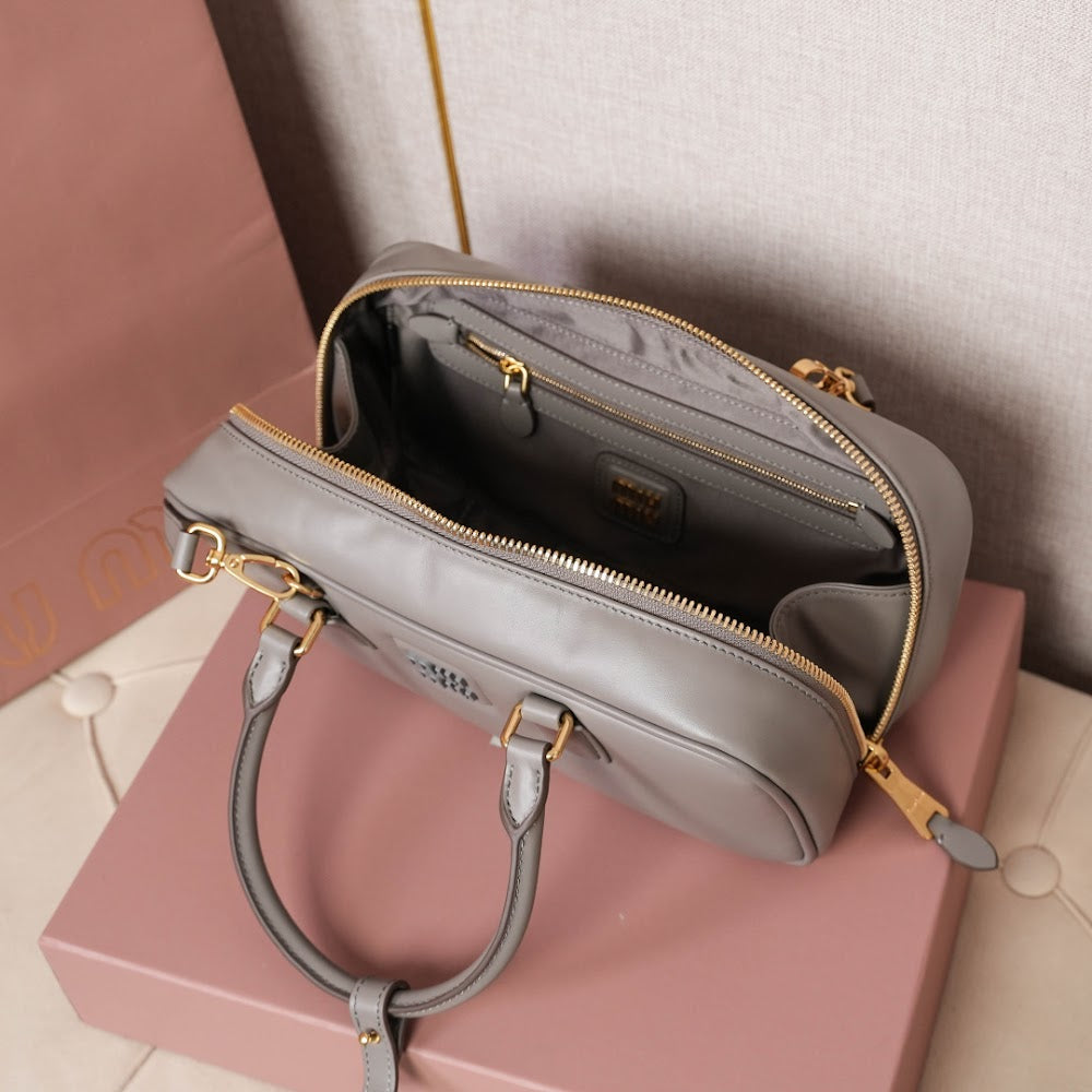 Dragons Bags Miun Miun Luxury Bag --123524