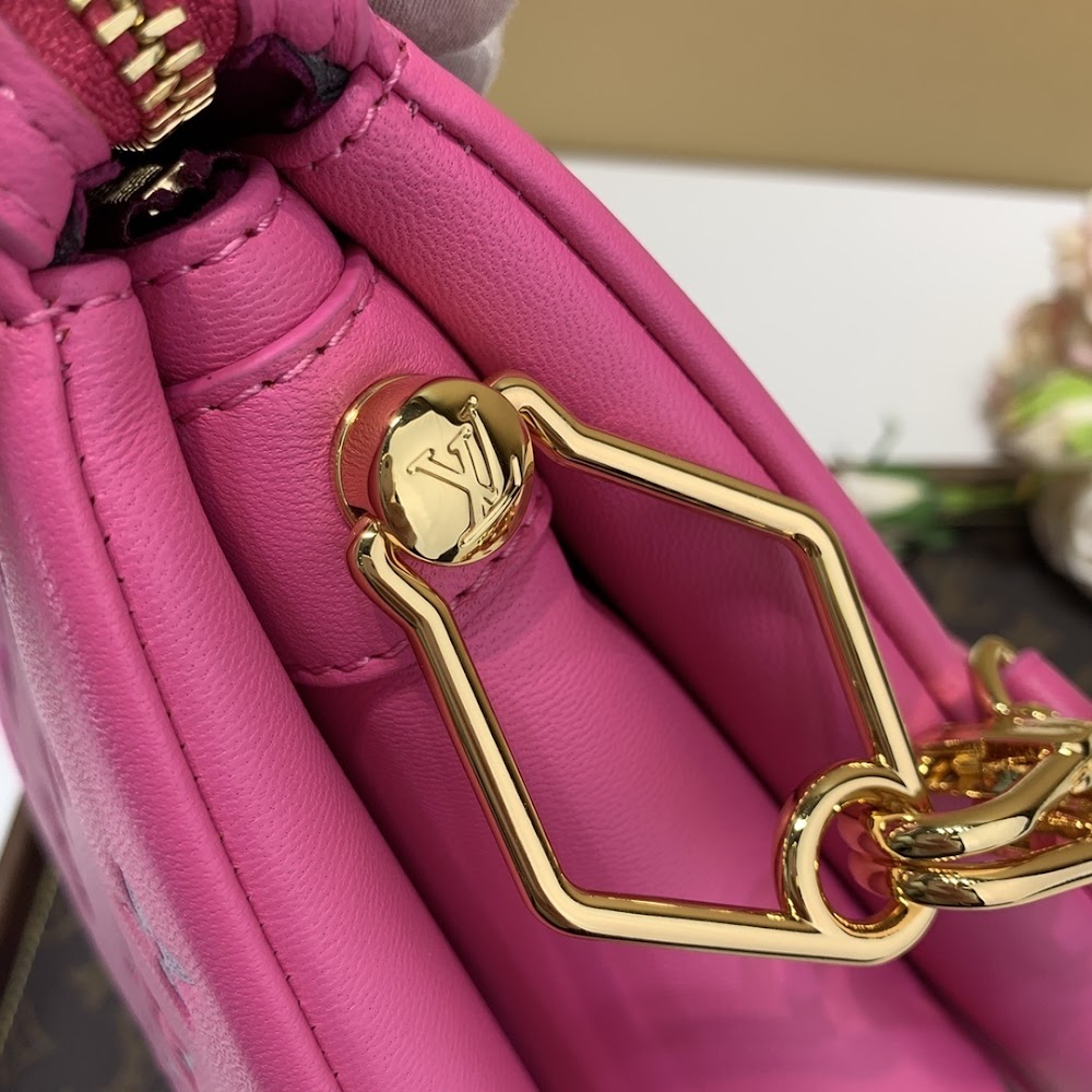 Dragons Bags ln Luxury Bag --58861