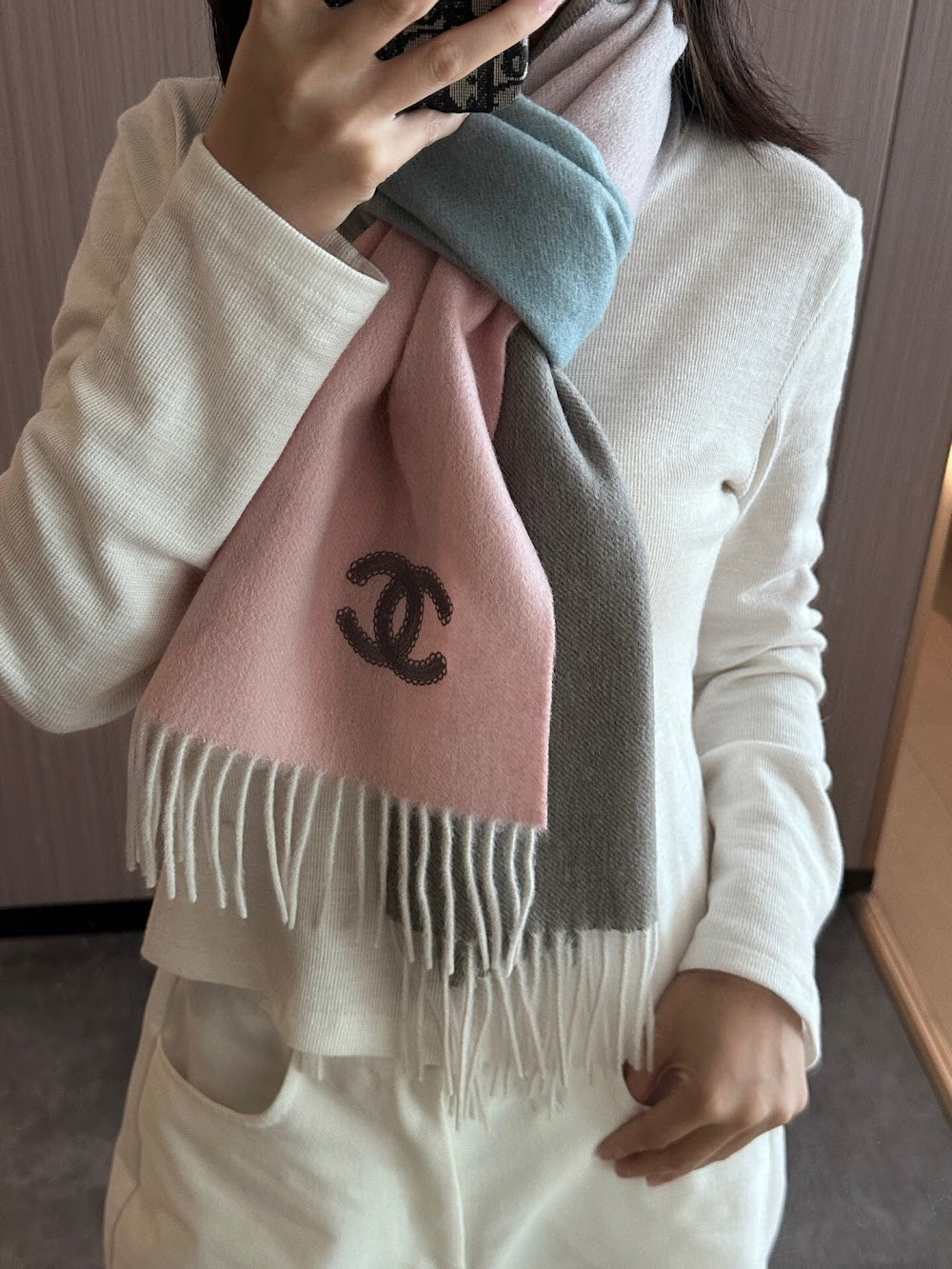 Dragons Bags Premium Designer Scarf --99595