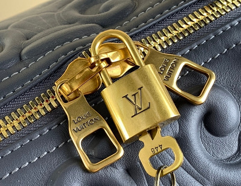 Dragons Bags ln Luxury Bag --68139