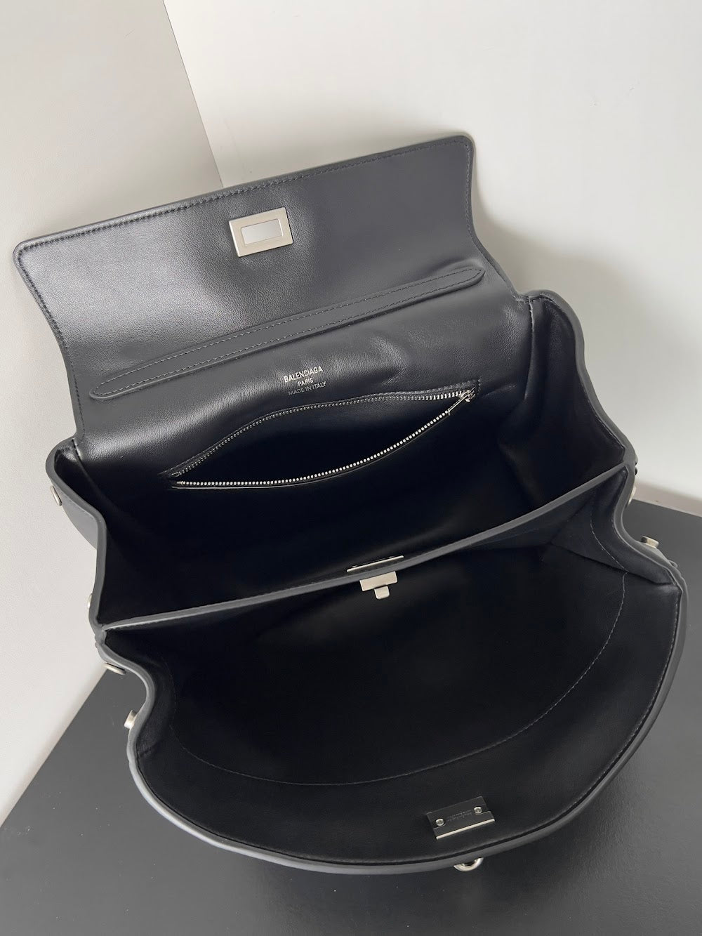 Dragons Bags Balenciaga Luxury Bag --110815