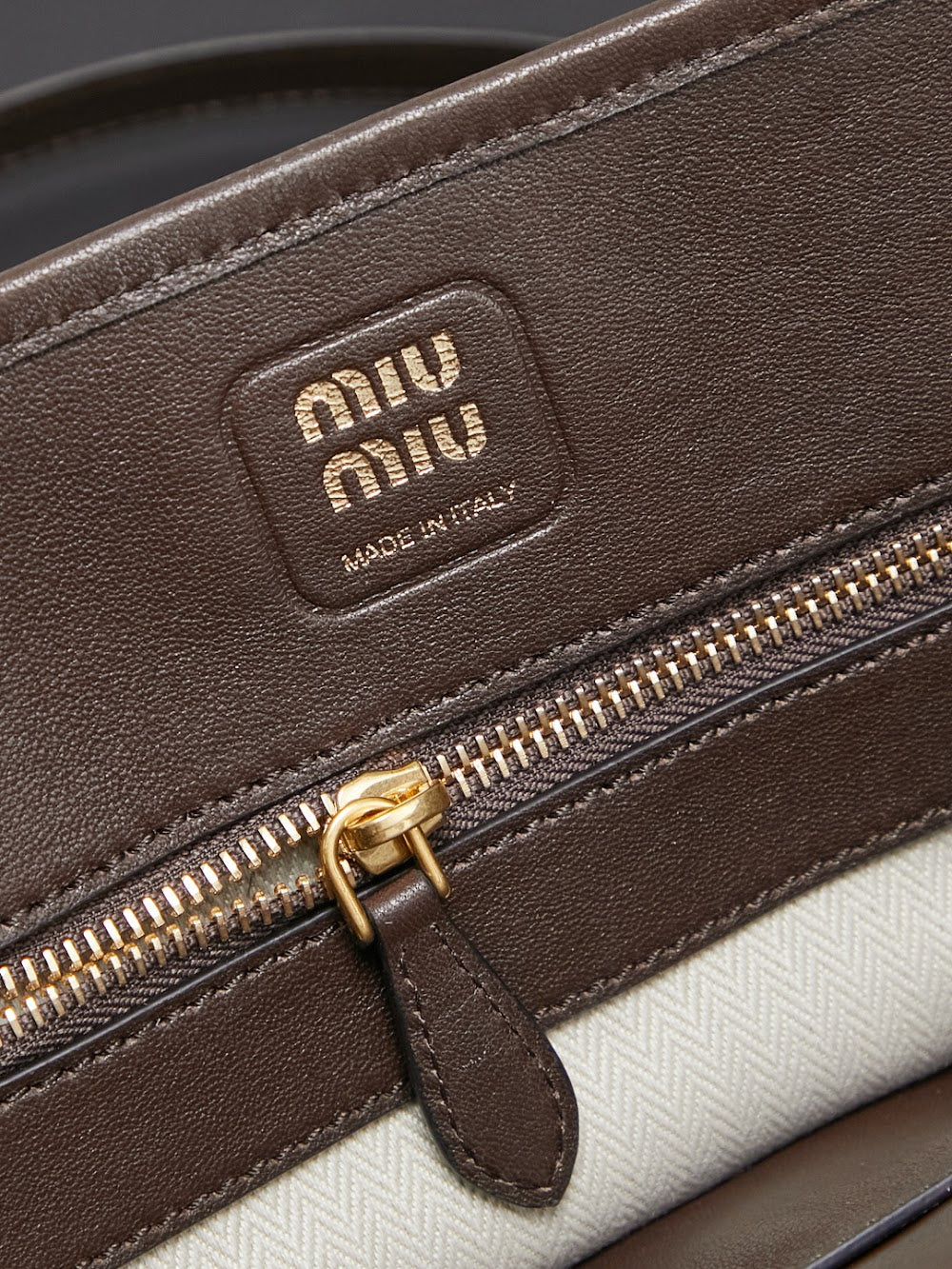 Dragons Bags Miun Miun Luxury Bag --123107