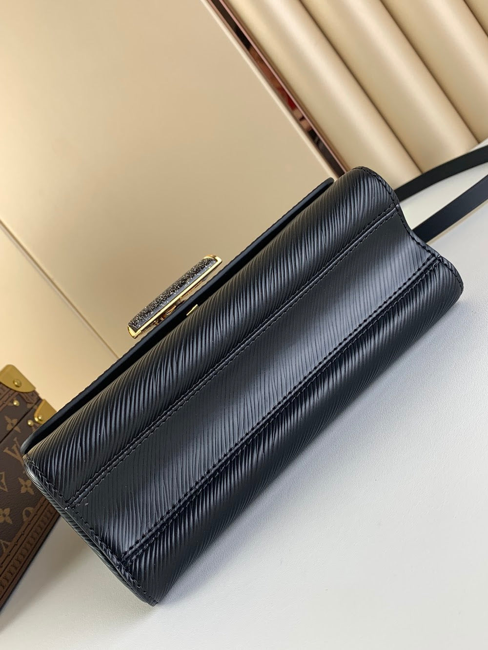 Dragons Bags ln Luxury Bag --61125