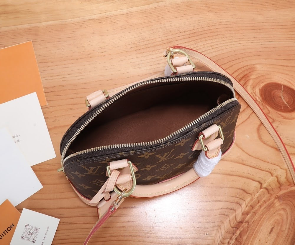 Dragons Bags ln Luxury Bag --97245