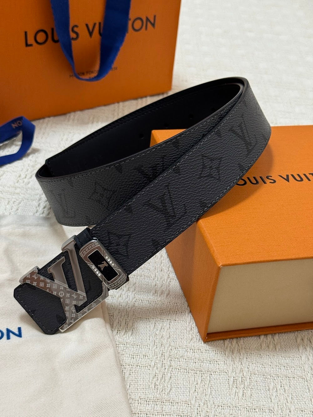 Dragons Bags ln Luxury Belt --100618