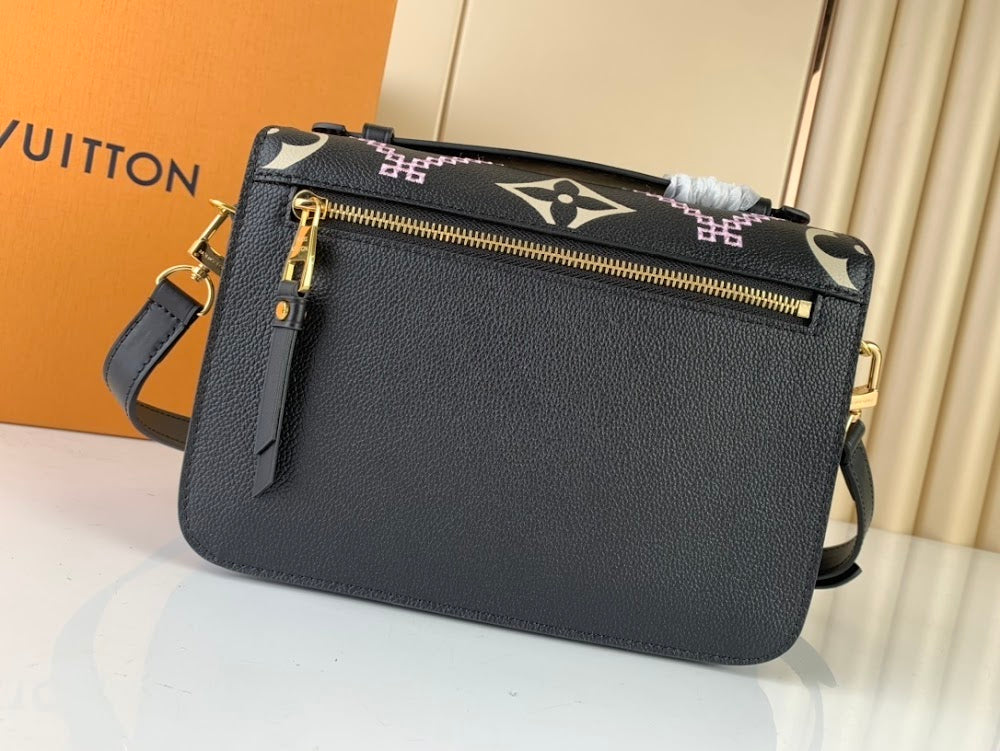 Dragons Bags ln Luxury Bag --60792