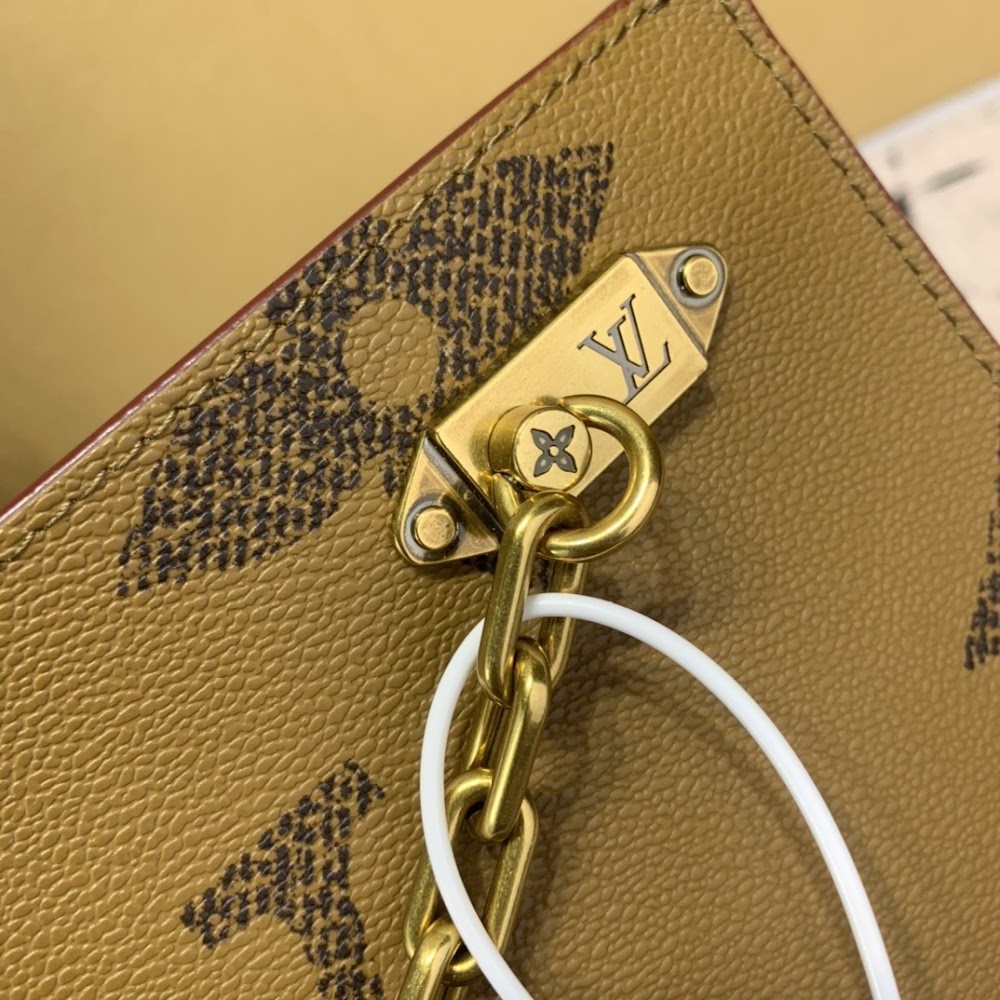 Dragons Bags ln Luxury Bag --59150
